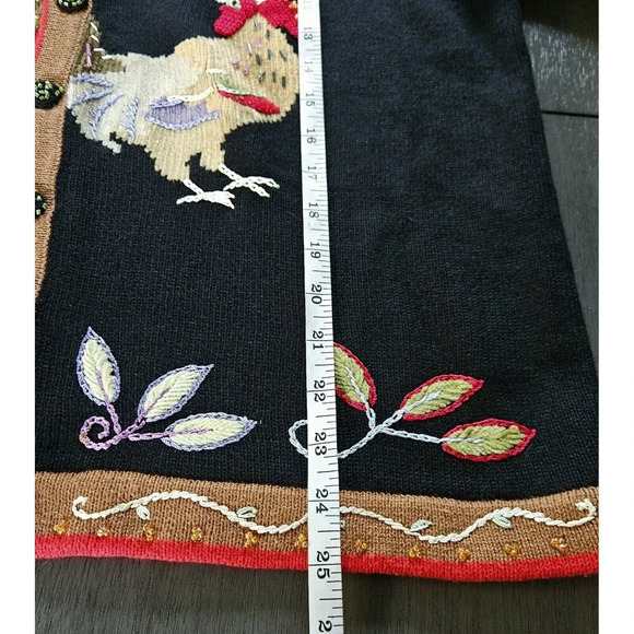 Vtg Black Embroidered Beaded Rooster Chicken Cardigan Large Grannycore Colorful - Picture 6 of 8